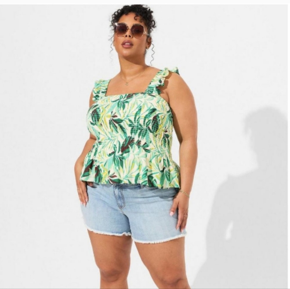 TORRID TROPICAL PRINT SMOCKED TANK TOP L